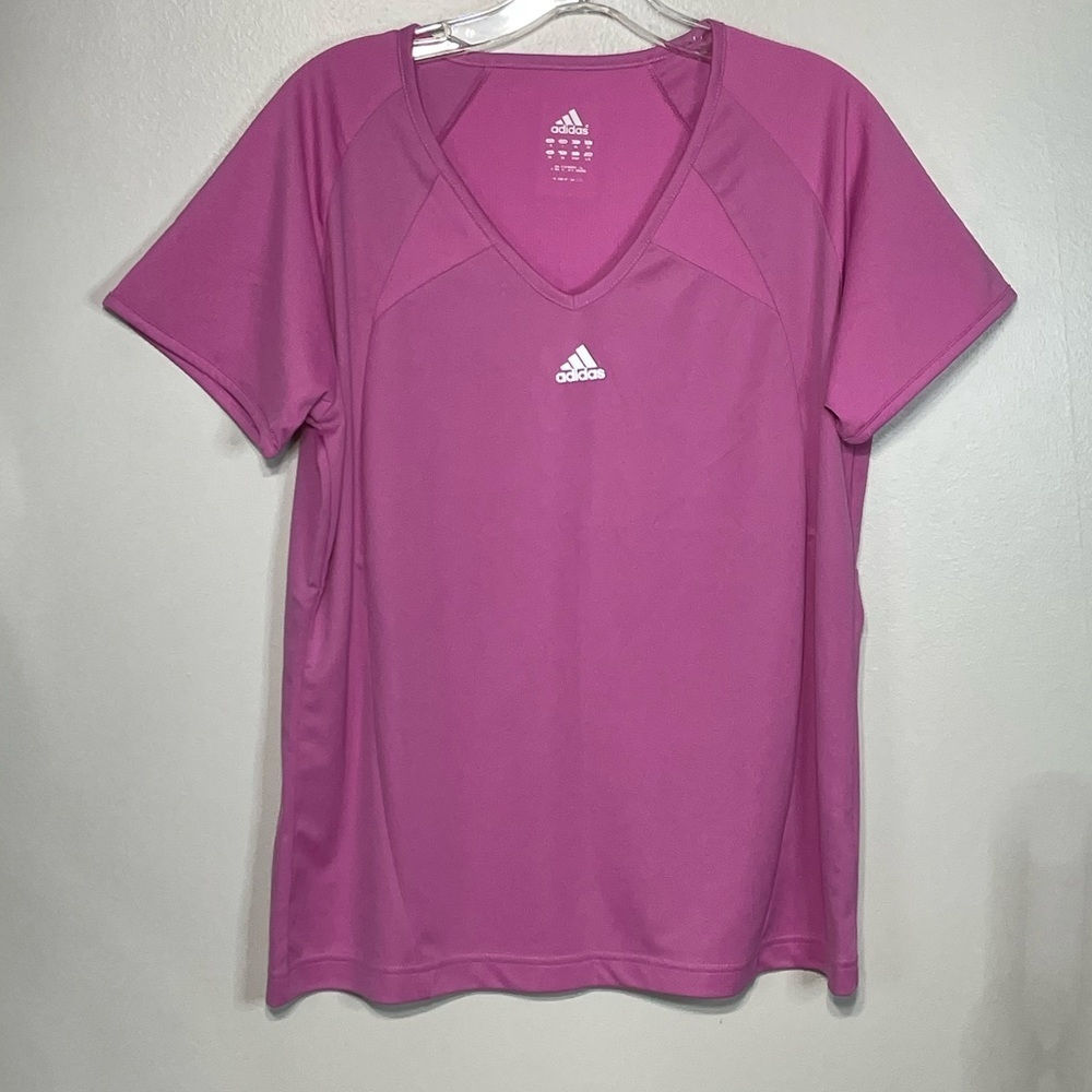 Adidas  V-Neck Athletic T-Shirt Sz L